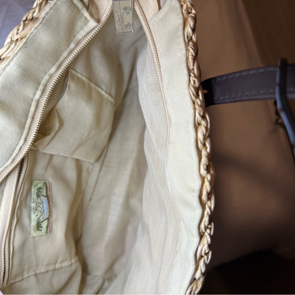 Chic Tan Woven Shoulder Bag with Brown Straps - Picture 8 of 8